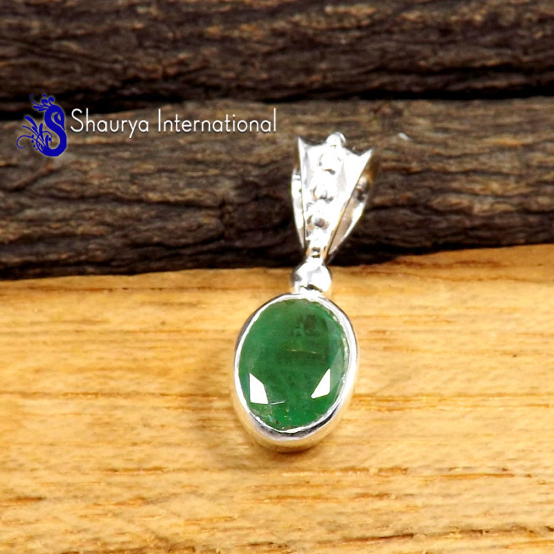 Emerald D - SFJ963-Glorious Natural Emerald Trendy Pendants 925 Sterling Sil