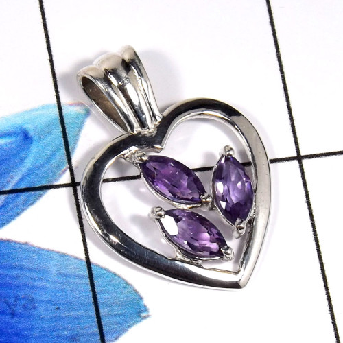 Amethyst Cut A - WHS997-925 Sterling Silver Dazzling Amethyst Cut Designer Handma Amethyst Cut A - WHS997-925 Sterling Silver Dazzling Amethyst Cut Designer Handma