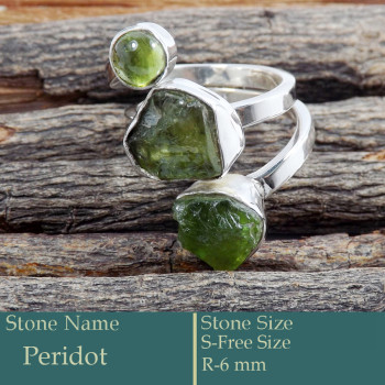 Peridot Rough O - SRR989-Solid 925 Sterling Silver Trilogy Ring Gorgeous Rough Gem