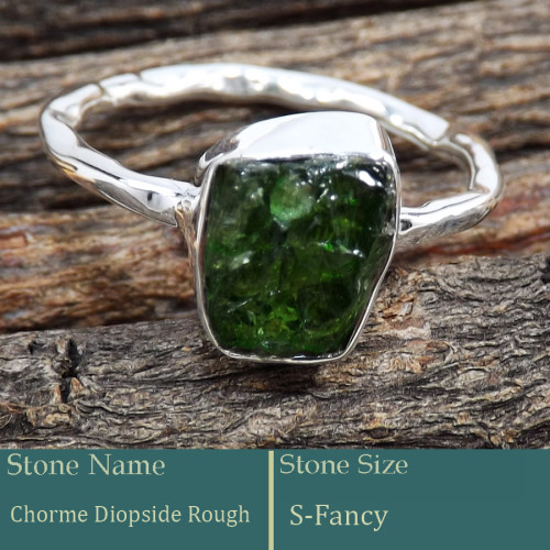 Chrome Diopside Rough D - SRR987-Charming Party Wear 925 Silver Ring Rough Gemstone Wholes