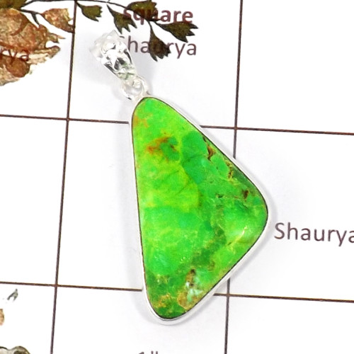 Green Copper Turquoise O - BPS945-Fabulous Green Copper Turquoise Prety Look Bezel Pendants