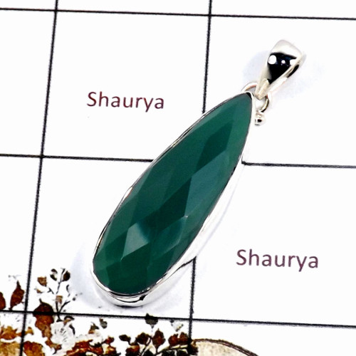 Green Onyx Cut J - SPS921-Superb Green Onyx Cut Gemstone Prong Setting Pendant 925 Green Onyx Cut J - SPS921-Superb Green Onyx Cut Gemstone Prong Setting Pendant 925