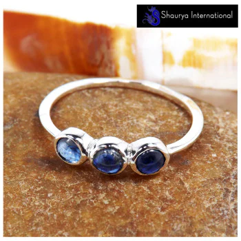 Kyanite Cab F - SFJ913-Exclusive Cabochon Gemstone Light Weight Trilogy Ring 925 Sterling Silver Kyanite Cab F - SFJ913-Exclusive Cabochon Gemstone Light Weight Trilogy Ring 925 Sterling Silver