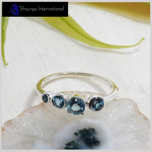 Swiss Blue Topaz Cut C - SFJ904-Solid 925 Sterling Silver Light Weight Adjustable Midi Ring Four Cut Gemstone