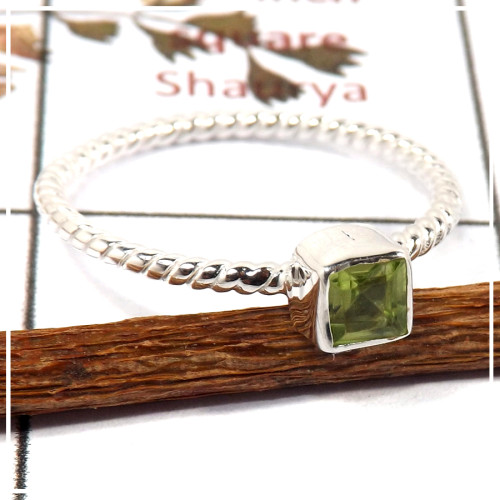 Peridot Cut D - STK936-925 Silver Handmade Light Weight Stacking Ring With Cut Gemstone