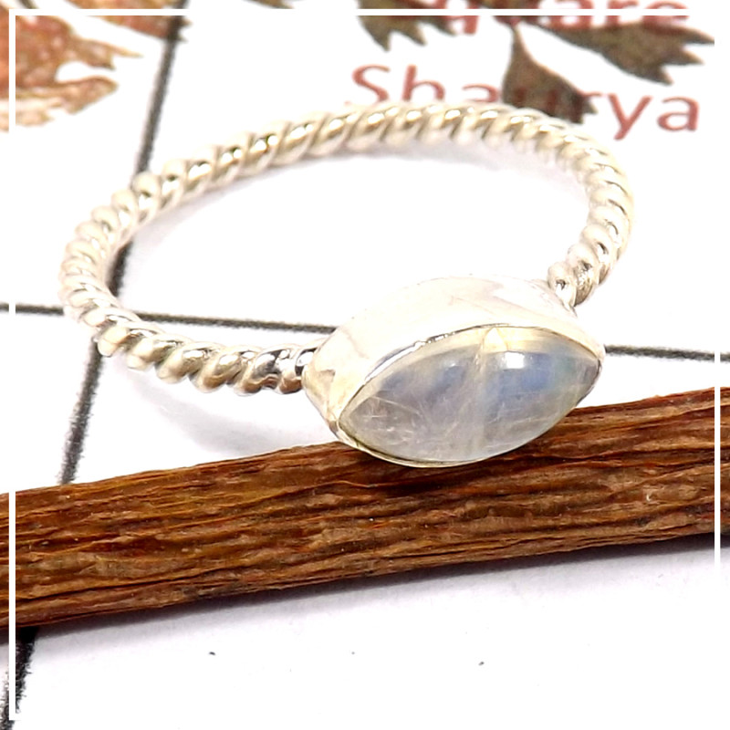 Rainbow Moonstone Cab O - STK933-Light Weight Cab & Cut Gemstone Stacking Ring 925 Sterling Silver