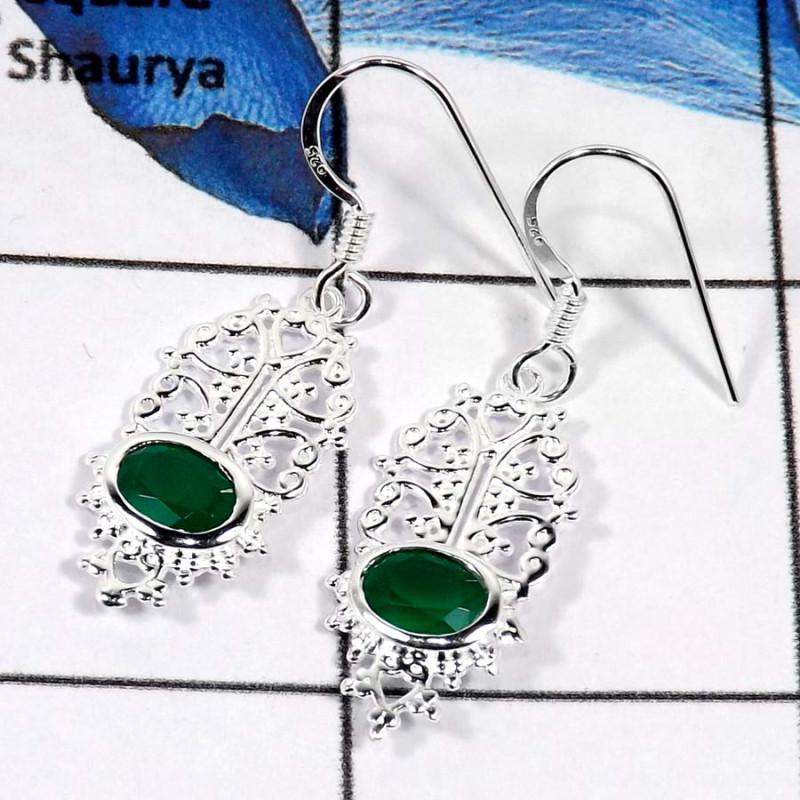 Green Onyx Cut A - CES943-Gorgeous Pretty Look Cut Gemstone Casting Earrings 925 Sterling Silver Green Onyx Cut A - CES943-Gorgeous Pretty Look Cut Gemstone Casting Earrings 925 Sterling Silver