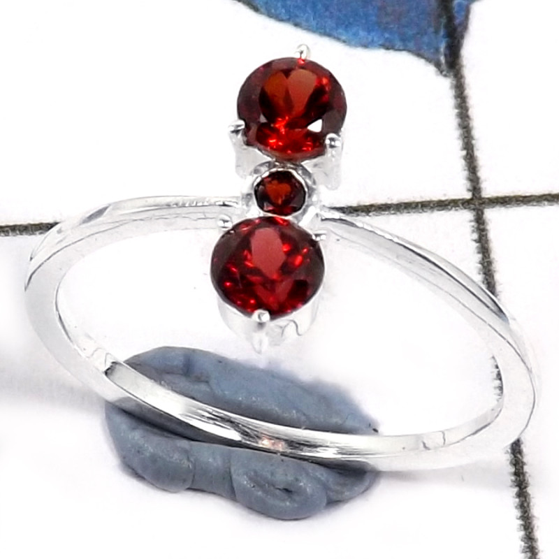 Garnet Cut O - SFJ893-Solid 925 Sterling Silver Cab & Cut Gemstone Light Weight Ring