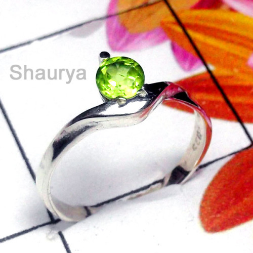 Peridot D - SCR992-Semiprecious Gemstone Exclusive Silver Stunning Ring