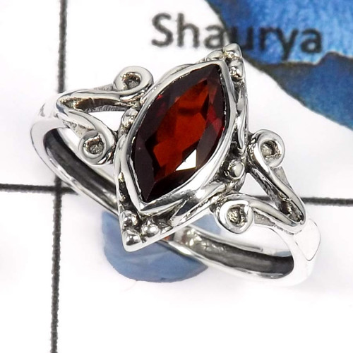 Garnet Cut O - RBS853-Adorable Cut & Cab Gemstones Designer Baby Rings 925 Sterling Silver Garnet Cut O - RBS853-Adorable Cut & Cab Gemstones Designer Baby Rings 925 Sterling Silver