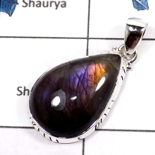 Purple Labradorite F - ISP590-Sparkling Purple Labradorite Gemstone Wholesale Pendants 925 Sterling Silver