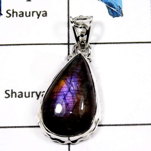 Purple Labradorite I - ISP586-Elegant Gemstone Purple Labradorite Plain Setting Handmade Pendants 925 Sterling Silver