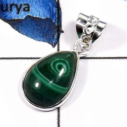 Malachite Cab O - BPS838-Glorious Look Colorful Bezel Pendants 925 Sterling Silver Malachite Cab O - BPS838-Glorious Look Colorful Bezel Pendants 925 Sterling Silver