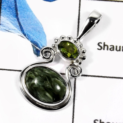 Seraphinite & Peridot G - SD434-Natural Gemstones Cab & Cut Designer Wholesale Pendants 925 Sterling Silver