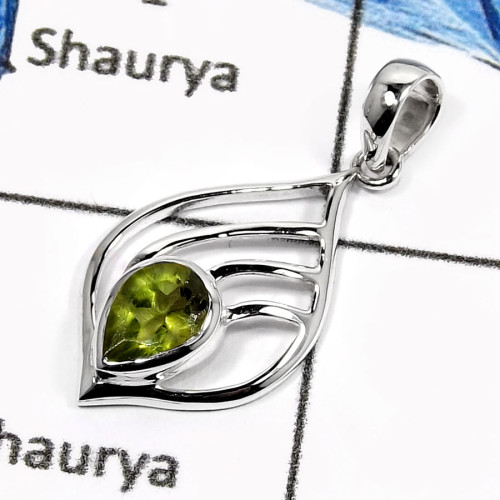 Peridot D - CSP903-Stunning Cut Gemstones Designer Casting Pendants 925 Sterling Silver Peridot D - CSP903-Stunning Cut Gemstones Designer Casting Pendants 925 Sterling Silver