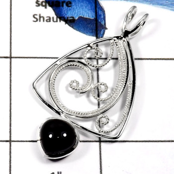 Black Onyx cab C - SD422-Exclusive Party Wear Handmade Designer Wholesale Pendants 925 Sterling Silver Black Onyx cab C - SD422-Exclusive Party Wear Handmade Designer Wholesale Pendants 925 Sterling Silver