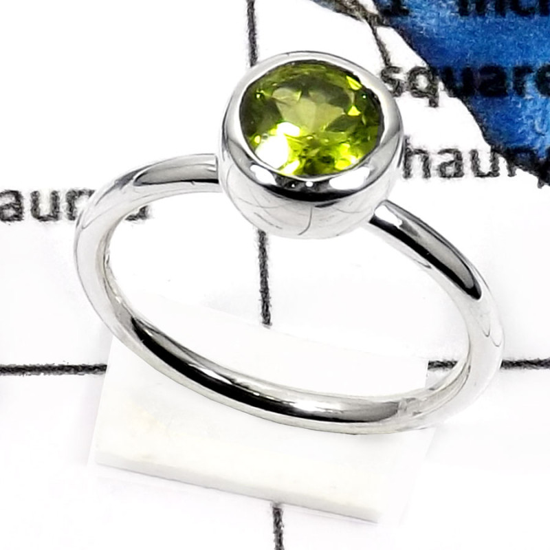 Peridot G - RSS824-Beautiful Cut Gemstones Handmade Fashion Rings 925 Sterling Silver Peridot G - RSS824-Beautiful Cut Gemstones Handmade Fashion Rings 925 Sterling Silver