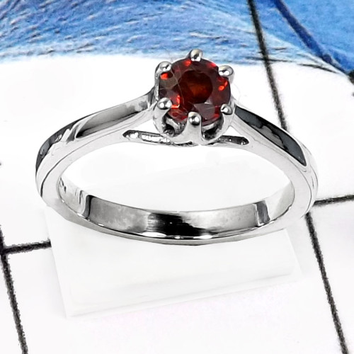 Garnet Cut B - RSS819-Latest New Design Cut Gemstones Small Rings 925 Sterling Silver