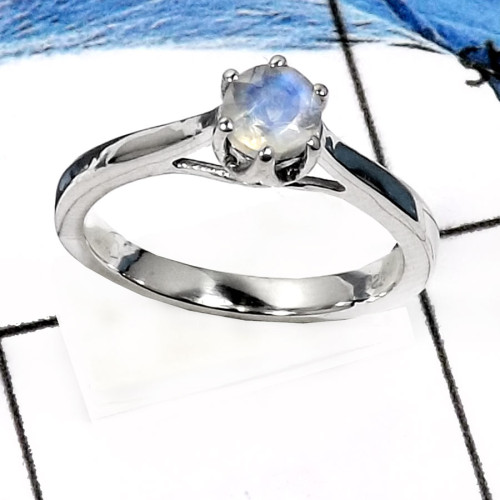 Rainbow Moonstone O - RSS819-Latest New Design Cut Gemstones Small Rings 925 Sterling Silver