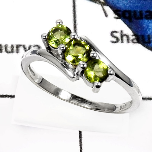 Peridot C - RSS817-Amazing Cut Gemstones Designer Fashion Rings 925 Sterling Silver Peridot C - RSS817-Amazing Cut Gemstones Designer Fashion Rings 925 Sterling Silver