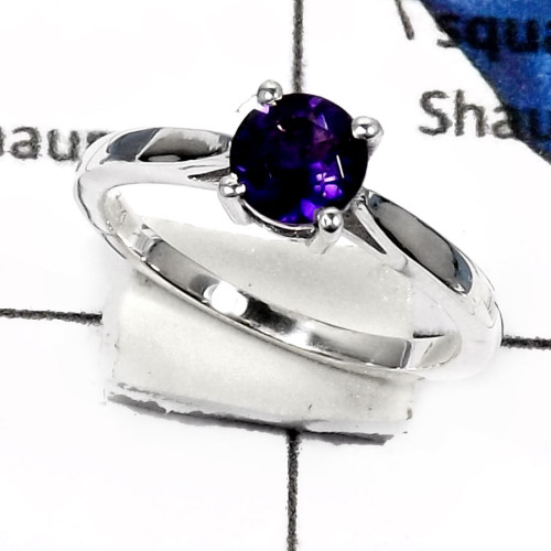 Amethyst Cut H - RSS813-Natural Cut Gemstone Colorful Designer Rings 925 Sterling Silver Amethyst Cut H - RSS813-Natural Cut Gemstone Colorful Designer Rings 925 Sterling Silver