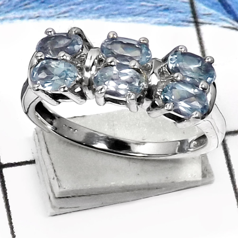 Blue Topaz I - RSS811-Latest New Design Cut Gemstones Wholesale Rings 925 Sterling Silver Blue Topaz I - RSS811-Latest New Design Cut Gemstones Wholesale Rings 925 Sterling Silver