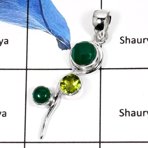 Green Onyx & Peridot C - SSP757-Eye Catching New Design Cab & Cut Women's Pendants 925 Sterling Silver Green Onyx & Peridot C - SSP757-Eye Catching New Design Cab & Cut Women's Pendants 925 Sterling Silver