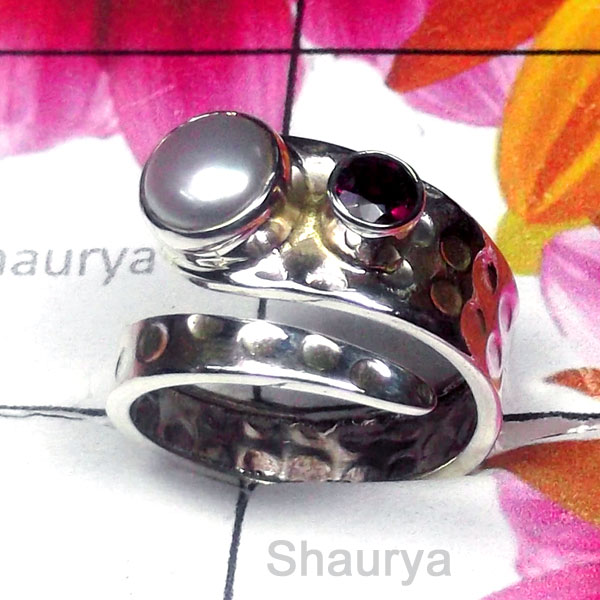 Pearl B - PPR997-Pearl with Cut Gemstone Fantastic Ring Pearl B - PPR997-Pearl with Cut Gemstone Fantastic Ring